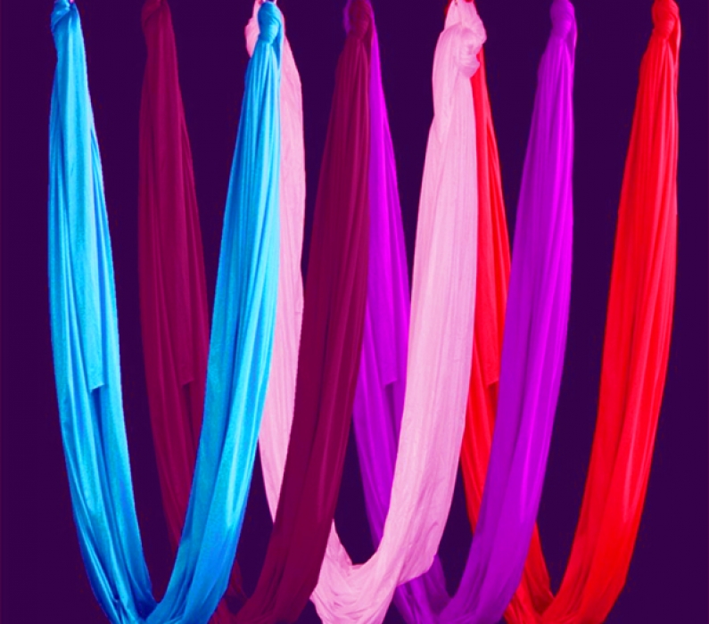 AERIAL YOGA Workshop mit Hannah / Termine 2020/2021 AERIAL YOGA Workshop mit Hannah / Termine 2020/2021